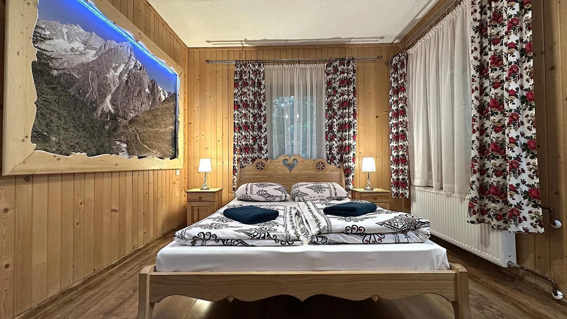 Homestay Wesola Chatka Zakopane - Krupowki 37A -Centrum