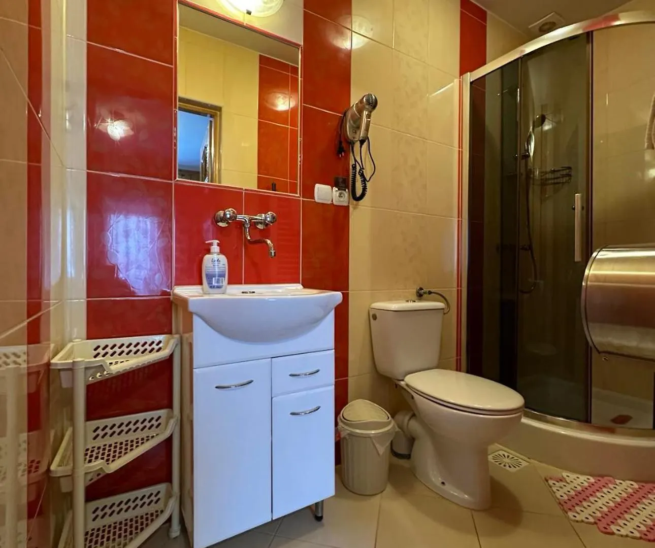 Δωμάτια σε οικογενειακή κατοικία Wesola Chatka Zakopane - Krupowki 37A -Centrum